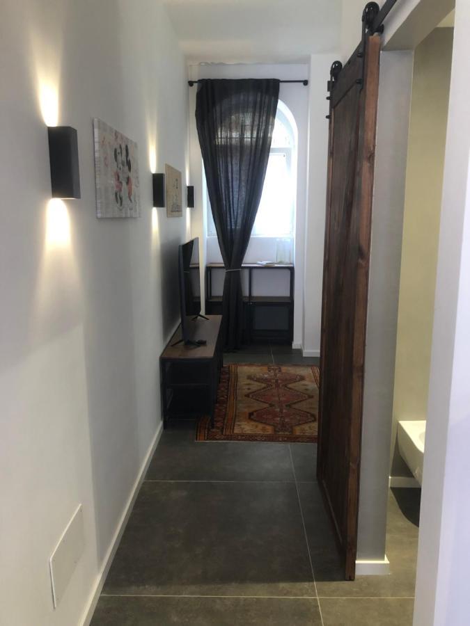 Home In Trast II Рим Екстериор снимка